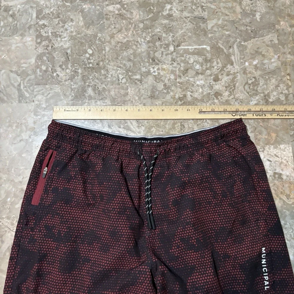 Municipal Shorts Mens Medium Red 4 AM Training Club 6